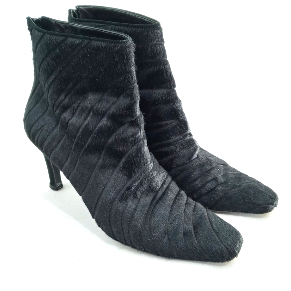 Salvatore Ferragamo Sentiment Black‎ Fur Ankle Boots 8.5 B